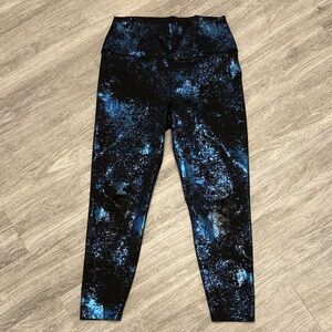Carbon38 Black and Blue Shiny Leggings